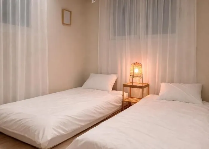 201 Newly Opened Yeonnam Hongdae 5 Minutes Airport Bus Yeonhui 4person Sunny And Quiet Апартаменты *