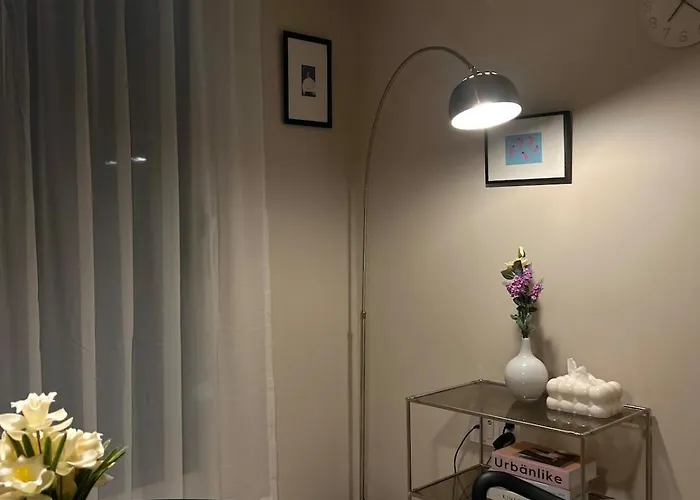201 Newly Opened Yeonnam Hongdae 5 Minutes Airport Bus Yeonhui 4person Sunny And Quiet